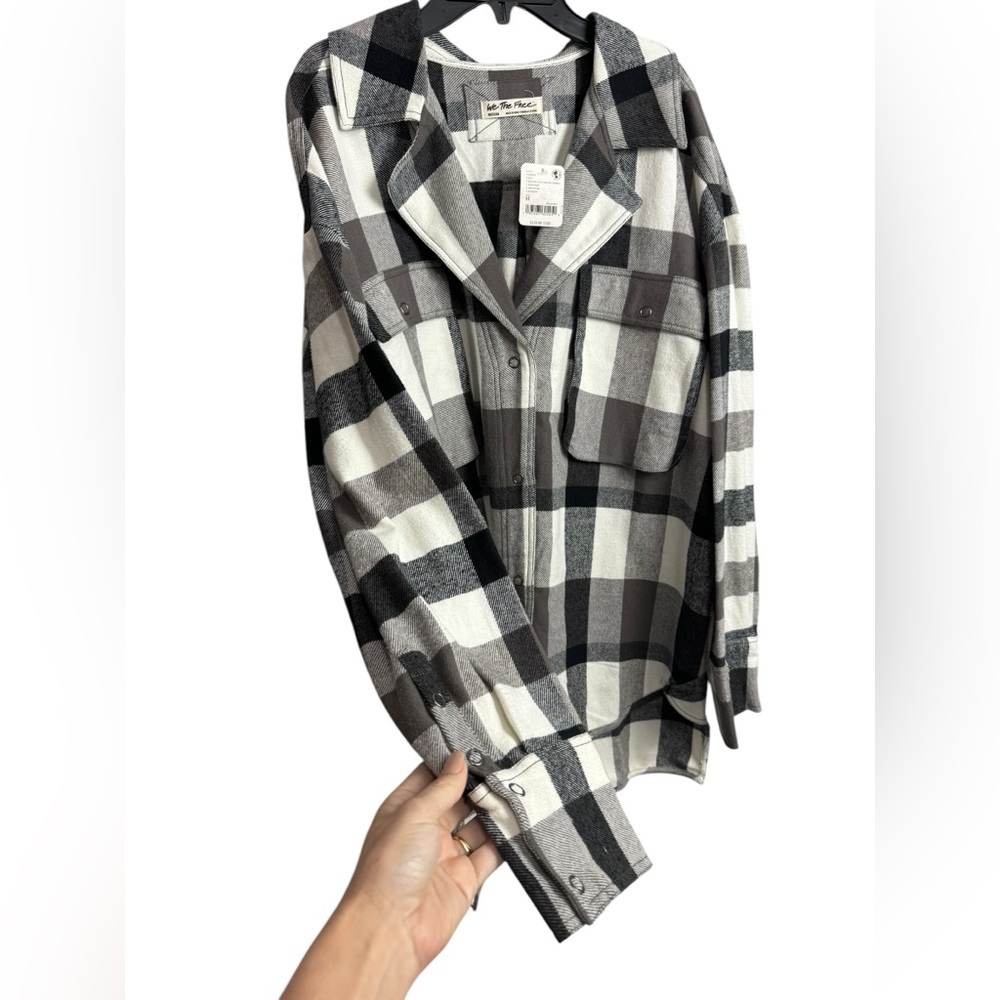 Free People We The Free Izzie Cargo Shirt Flannel NWT Medium - Picture 4 of 4